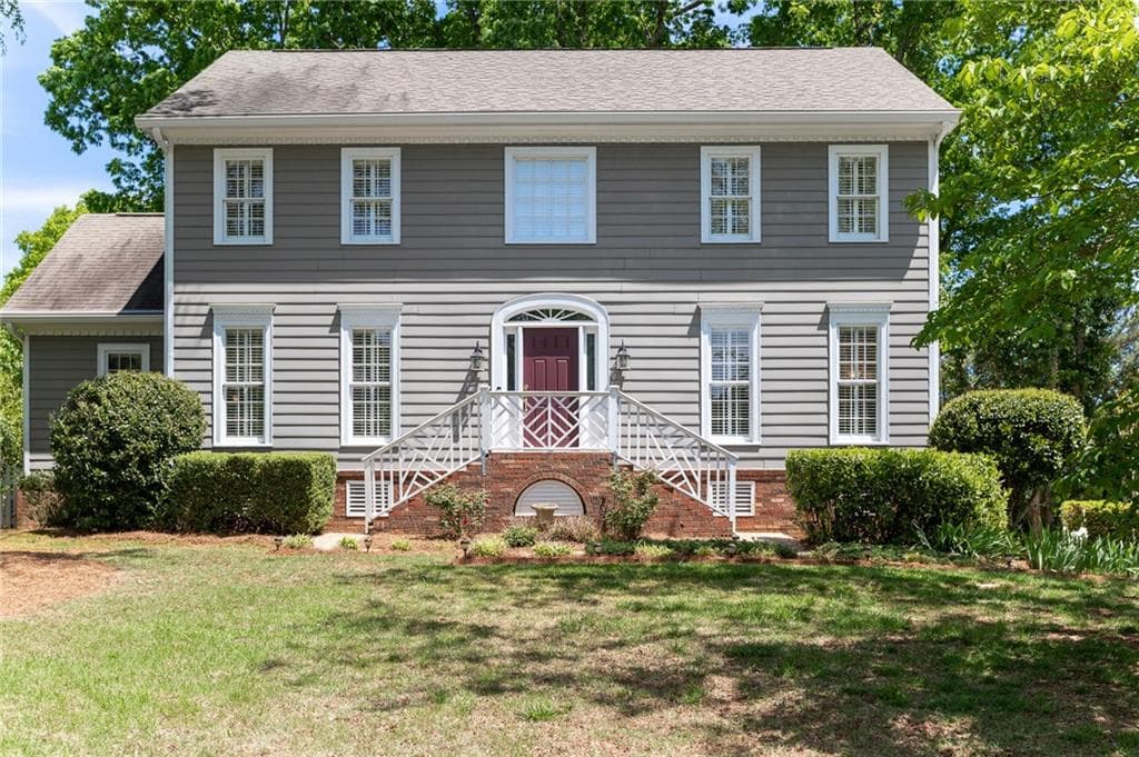 3 bedroom, 3 bathroom, 2,592 sq ft single family residence sold at 3090 ARBORWOODS Drive, Johns Creek, GA 30022