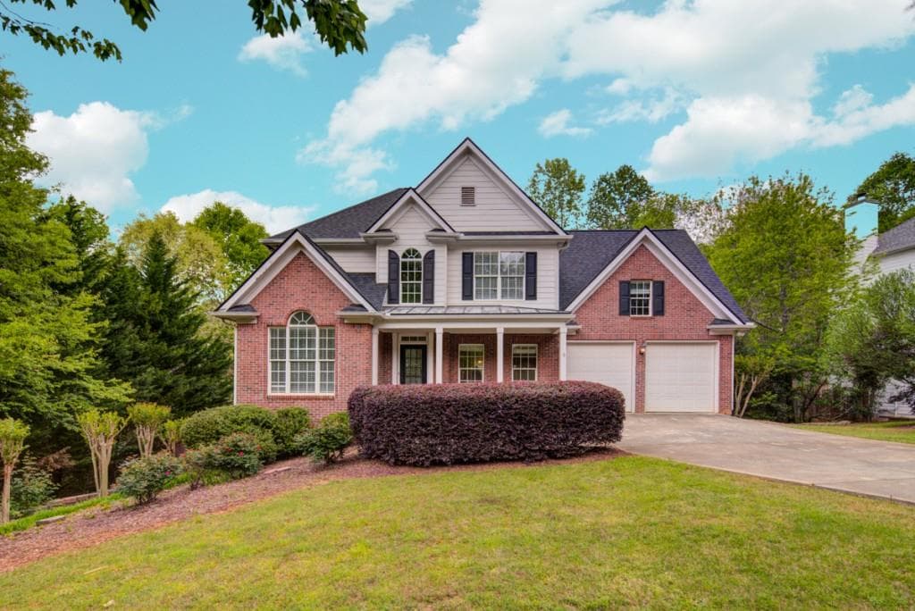 6 bedroom, 4 bathroom, 3,342 sq ft single family residence sold at 5625 Charleston Bay Drive, Cumming, GA 30041