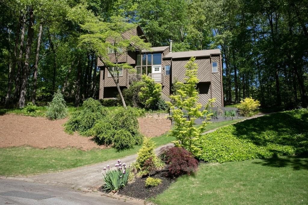 4310 LAUREL SUMMIT Court, Smyrna, GA 30082 — most recent listing photo
