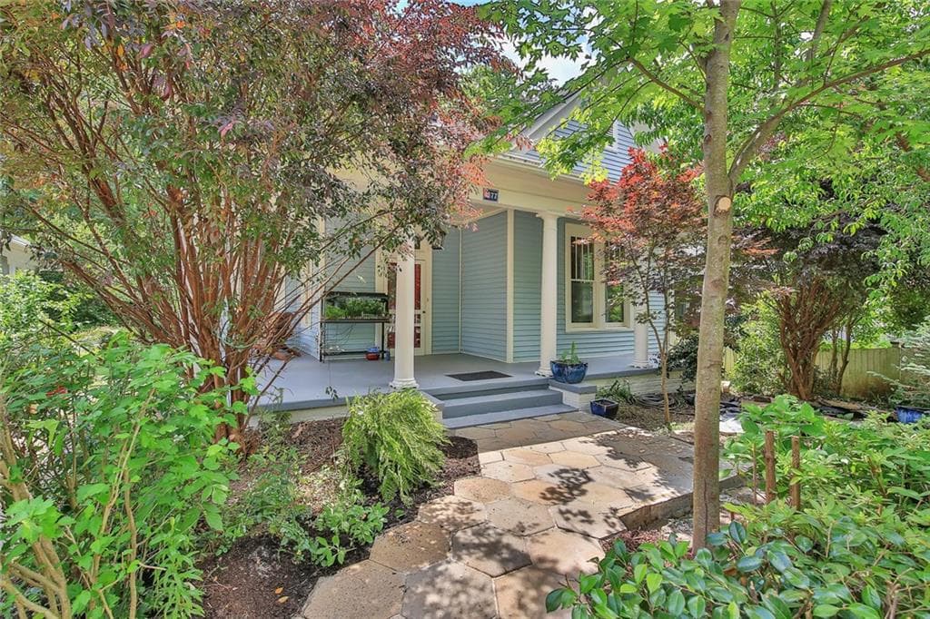 4 bedroom, 2 bathroom, 1,641 sq ft single family residence sold at 1377 Mclendon Avenue, Atlanta, GA 30307