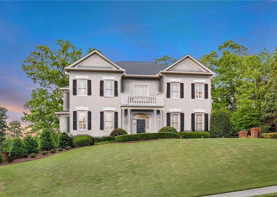 6 bedroom, 7 bathroom, 7,956 sq ft single family residence sold at 1335 Draycott Place, Atlanta, GA 30327