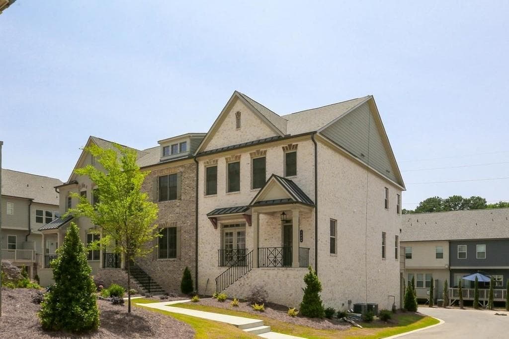 1824 Falling Sky Court 169, Brookhaven, GA 30319 — most recent listing photo