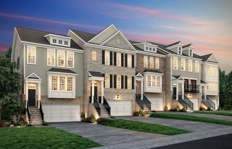 4 bedroom, 4 bathroom, 2,255 sq ft condominium sold at 2168 Rock Creek Park, Decatur, GA 30033