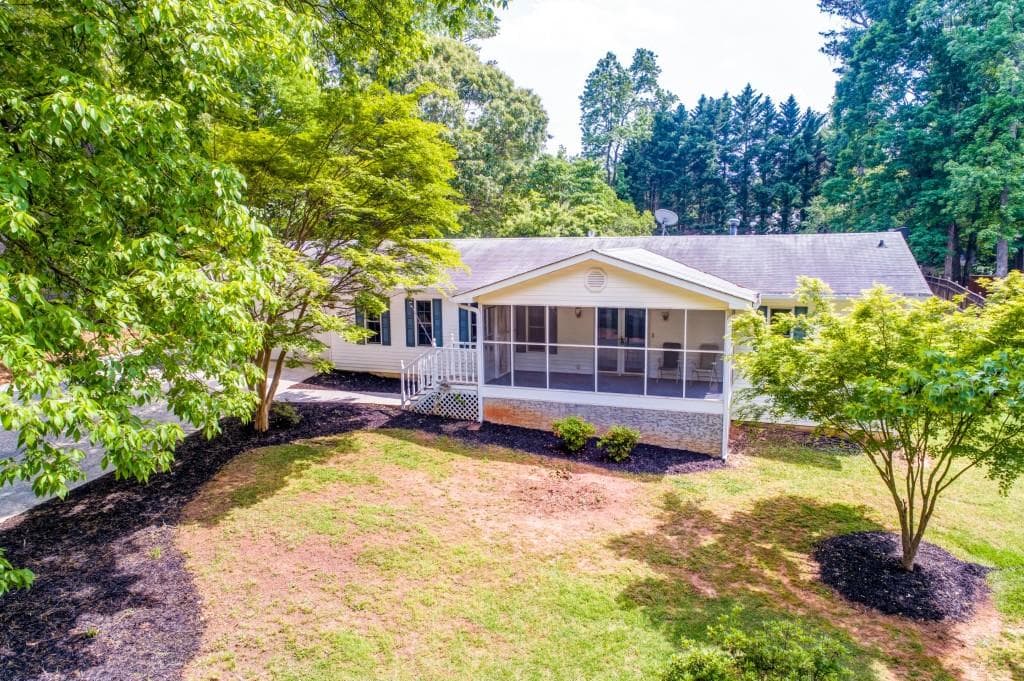 3 bedroom, 2 bathroom, 2,648 sq ft single family residence sold at 311 Jennys Row, Woodstock, GA 30189