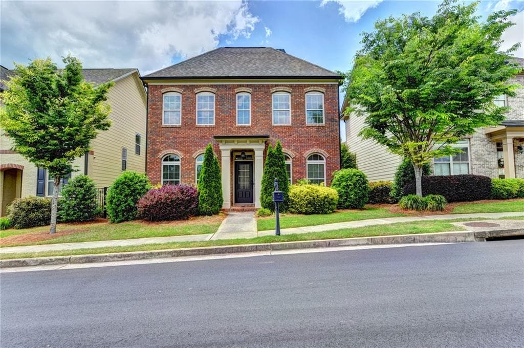 4 bedroom, 4 bathroom, 2,555 sq ft single family residence sold at 7520 Winthrop Road, Alpharetta, GA 30005