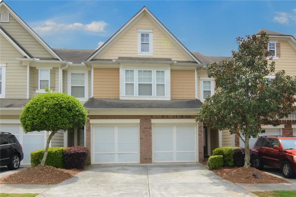 3 bedroom, 3 bathroom, 1,996 sq ft townhouse sold at 1924 LAKE HEIGHTS Circle 16, Kennesaw, GA 30152