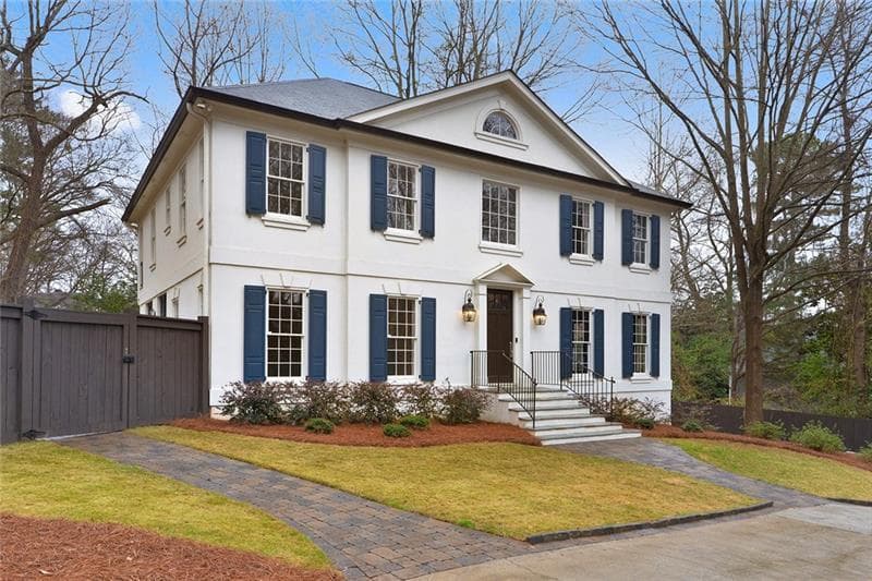 5 bedroom, 5 bathroom, 5,000 sq ft single family residence sold at 3121 Northside Drive, Atlanta, GA 30305