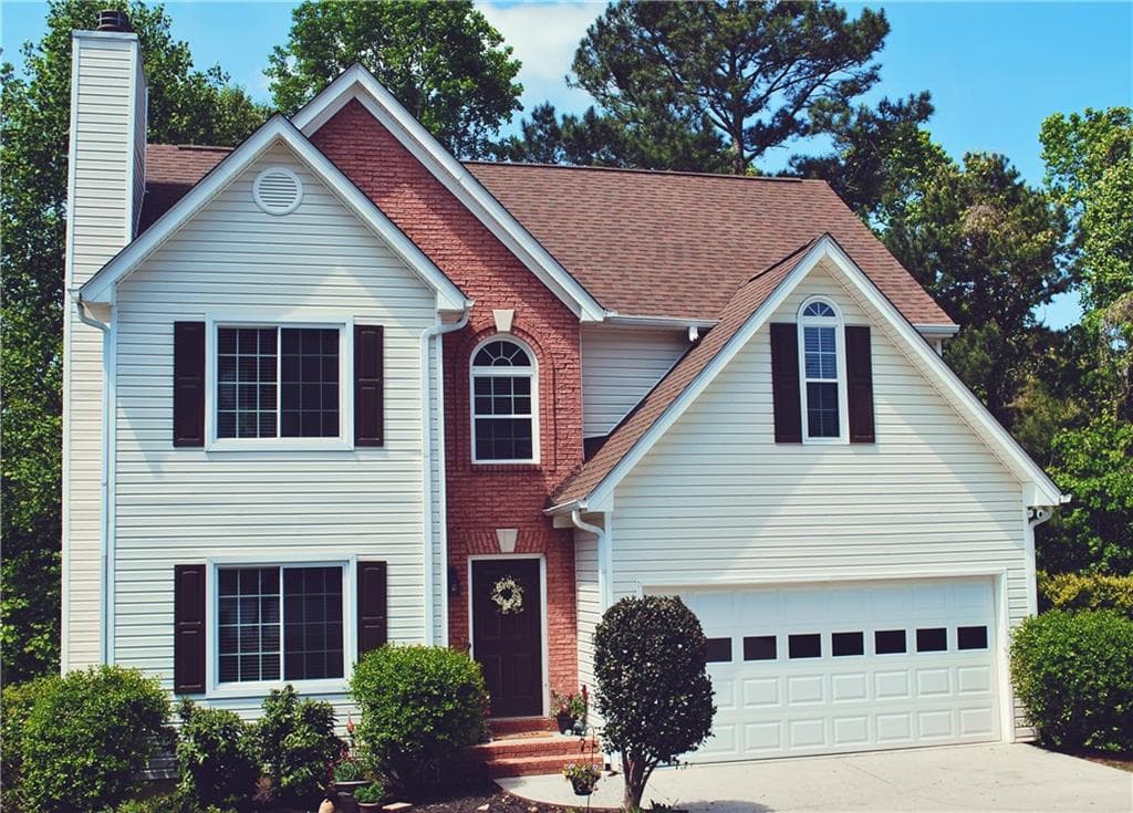 3 bedroom, 3 bathroom, 1,812 sq ft single family residence sold at 1535 Wilkes Crest Drive, Dacula, GA 30019