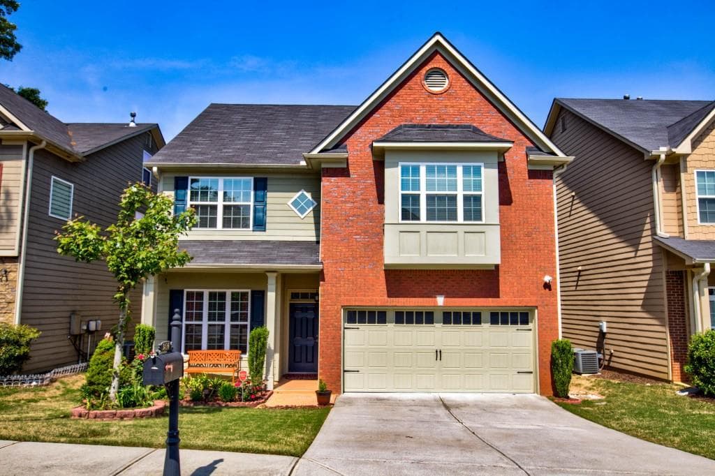 4 bedroom, 3 bathroom, 2,560 sq ft single family residence sold at 3416 Post Bridge Road, Buford, GA 30519