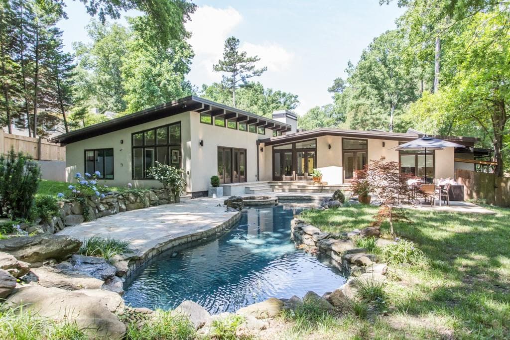 6 bedroom, 6 bathroom, 4,320 sq ft single family residence sold at 1817 Wildwood Place, Atlanta, GA 30324