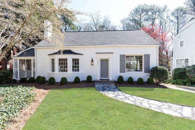 3 bedroom, 3 bathroom, 2,105 sq ft single family residence sold at 3861 Wieuca Terrace, Atlanta, GA 30342
