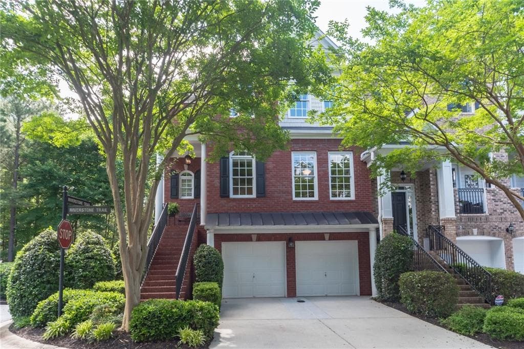 2 bedroom, 4 bathroom, 3,434 sq ft townhouse sold at 3049 Riverstone Trail, Atlanta, GA 30339