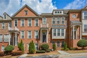 3 bedroom, 4 bathroom, 2,328 sq ft condominium sold at 2825 SE Mount Wilkinson Parkway 14, Atlanta, GA 30339