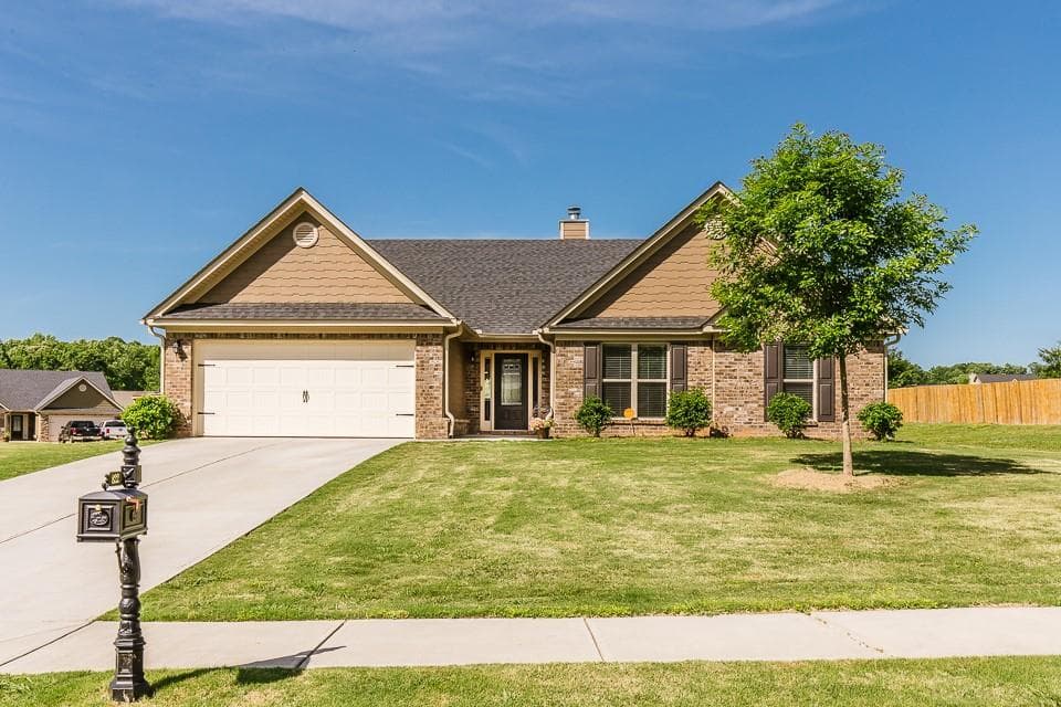 822 Lake Vista Drive, Jefferson, GA 30549 — most recent listing photo