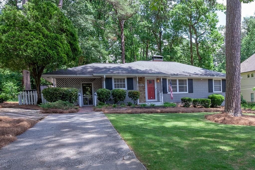3 bedroom, 2 bathroom, 1,538 sq ft single family residence sold at 6075 Harleston Road, Atlanta, GA 30328