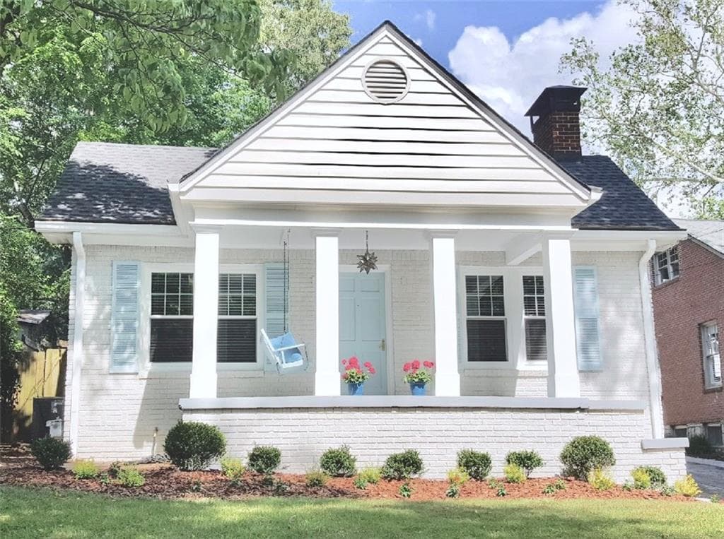 2 bedroom, 2 bathroom, 1,442 sq ft single family residence sold at 2233 Edison Avenue, Atlanta, GA 30305