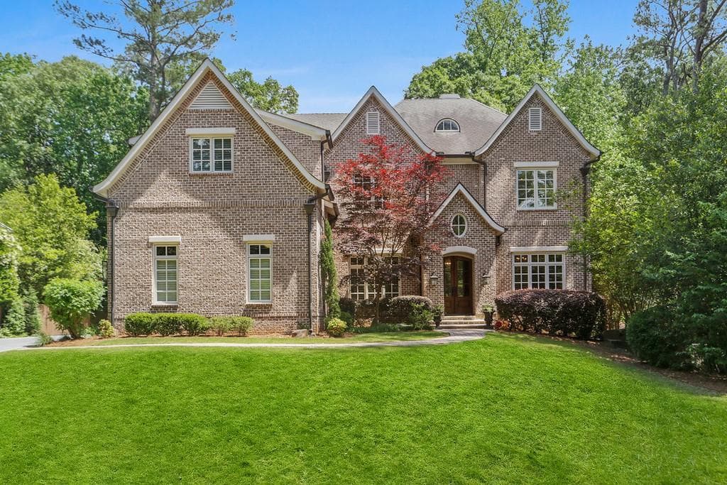 7 bedroom, 7 bathroom, 7,948 sq ft single family residence sold at 272 LAKE FORREST Lane, Atlanta, GA 30342