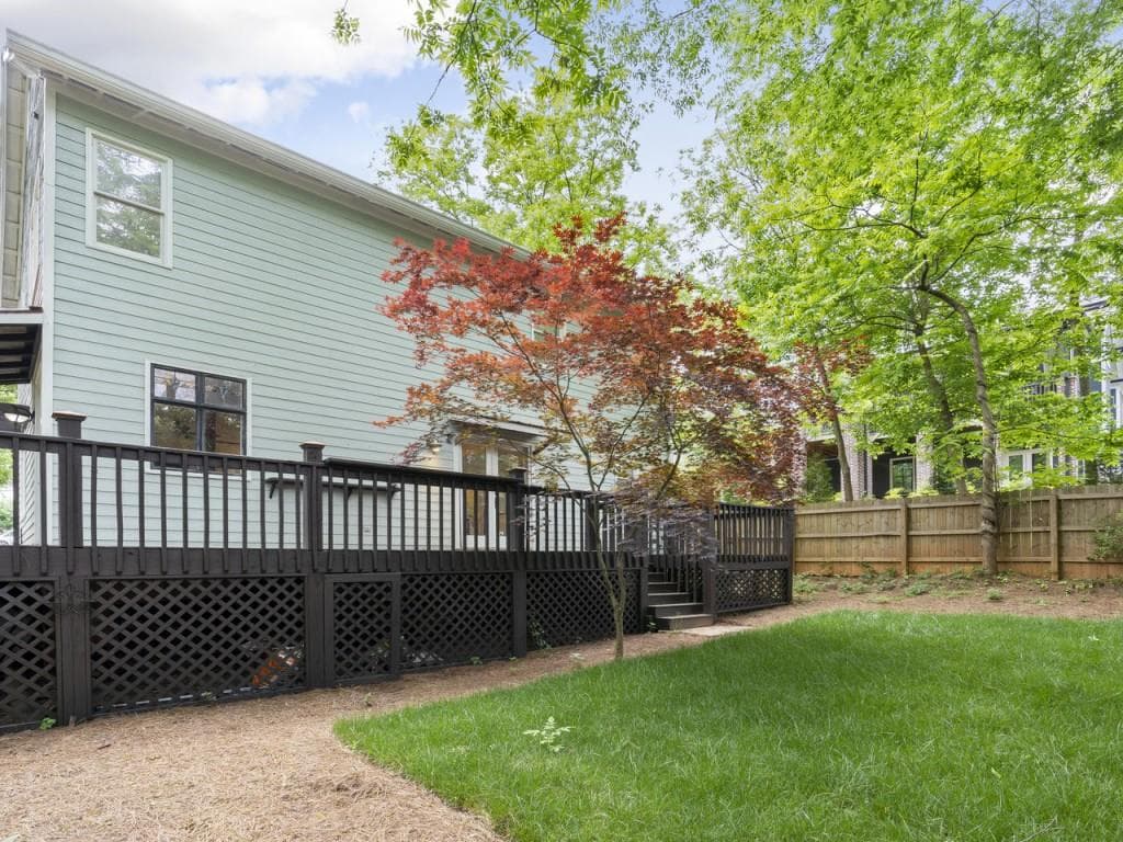 3 bedroom, 3 bathroom, 1,632 sq ft townhouse sold at 1808 New York Avenue, Atlanta, GA 30307