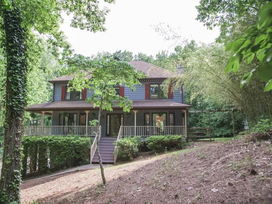 4 bedroom, 3 bathroom, 2,400 sq ft single family residence sold at 206 Eagle Valley Court, Canton, GA 30114