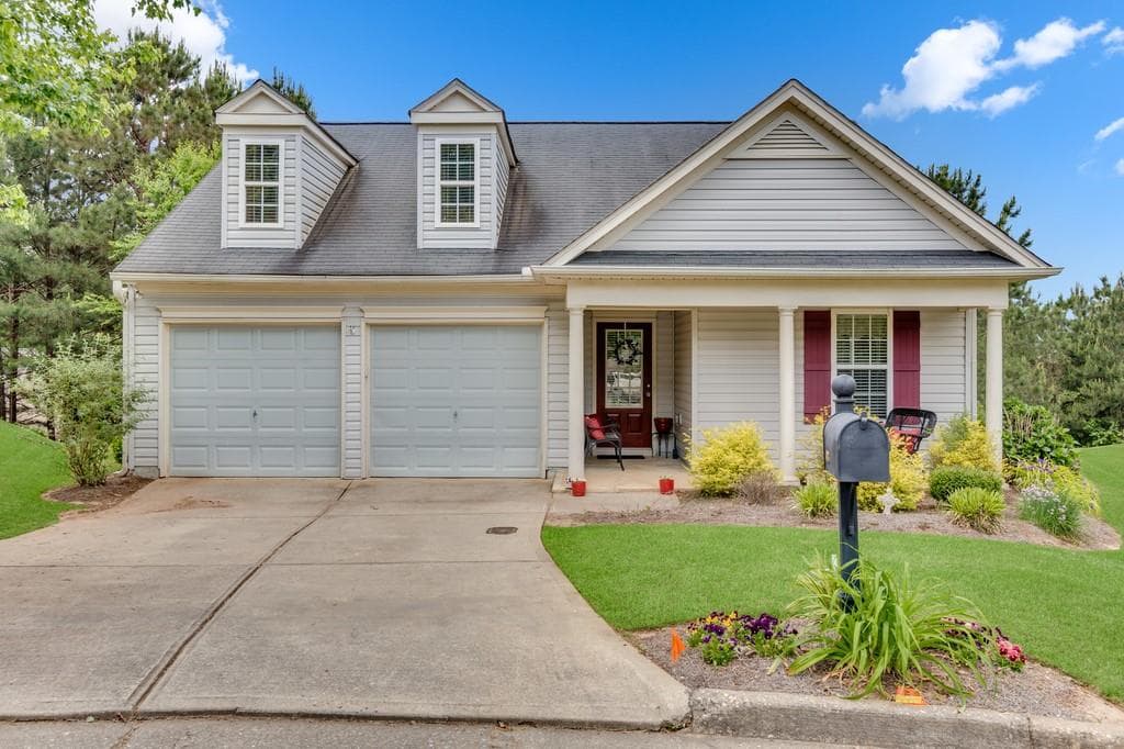 3 bedroom, 2 bathroom single family residence sold at 403 Redwood Trail, Canton, GA 30114
