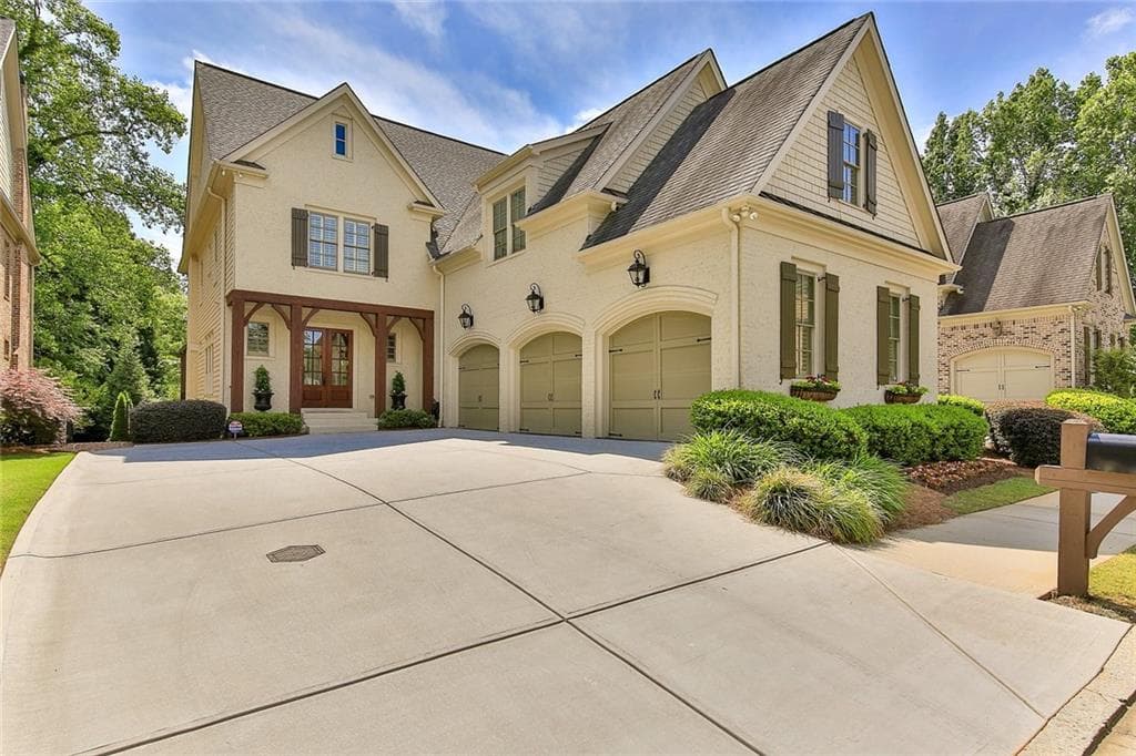 527 Haynesbrooke Walk, Johns Creek, GA 30022 — most recent listing photo