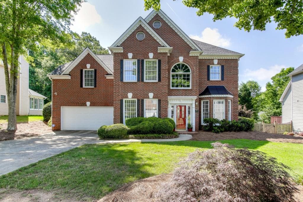 645 Bluff Oak Court, Roswell, GA 30076 — most recent listing photo