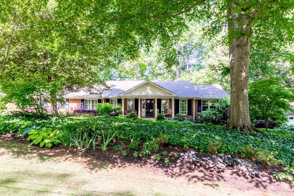 3 bedroom, 2 bathroom, 2,054 sq ft single family residence sold at 1440 Vista Leaf Drive, Decatur, GA 30033