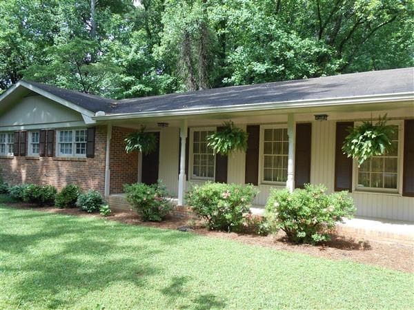 3 bedroom, 2 bathroom, 1,653 sq ft single family residence sold at 1434 SANDEN FERRY Drive, Decatur, GA 30033
