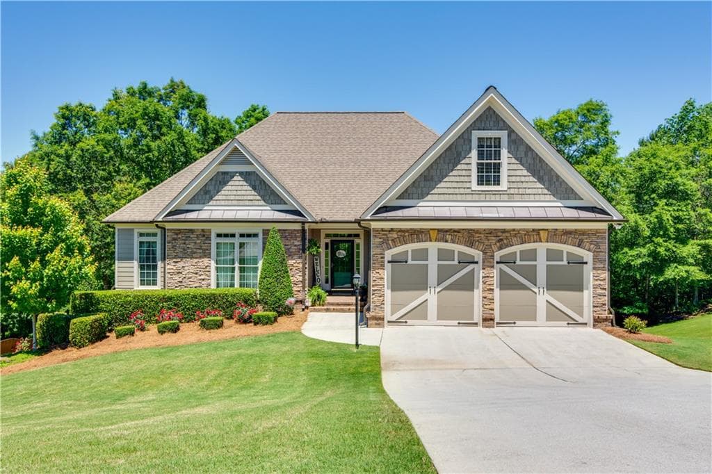 813 Oakridge Terrace, Loganville, GA 30052 — most recent listing photo