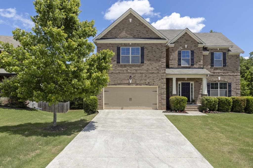 4930 Dawson Court, Cumming, GA 30040 — most recent listing photo
