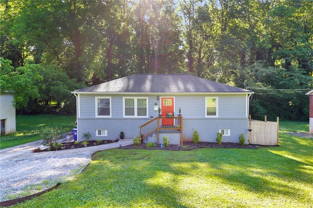 4 bedroom, 3 bathroom, 1,872 sq ft single family residence sold at 1422 Cobb Branch Drive, Decatur, GA 30032