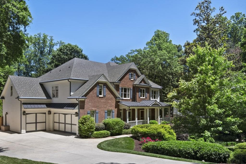 5 bedroom, 5 bathroom, 4,710 sq ft single family residence sold at 3887 Sheldon Drive, Atlanta, GA 30342