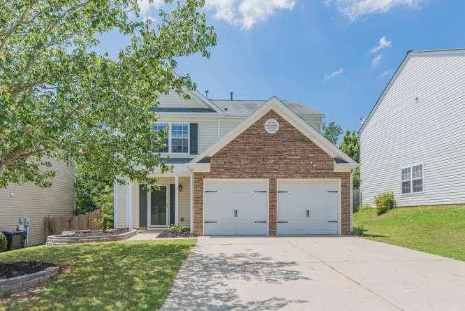 3 bedroom, 3 bathroom, 1,848 sq ft single family residence sold at 206 Wild Flower Lane, Canton, GA 30114
