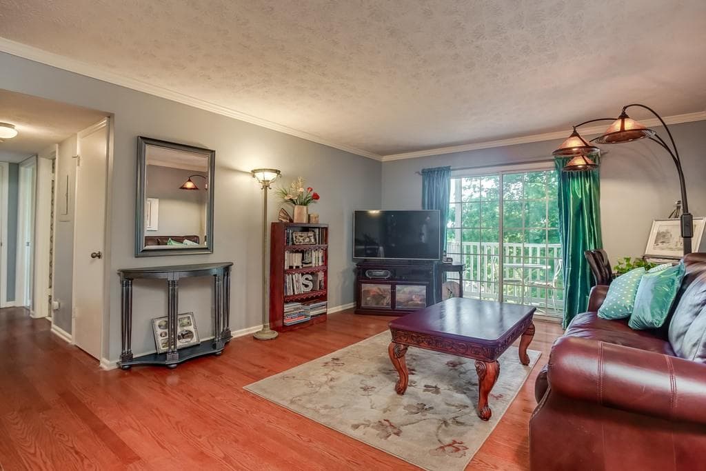 2 bedroom, 2 bathroom, 980 sq ft condominium sold at 2905 SEVEN PINES Lane 201, Atlanta, GA 30339