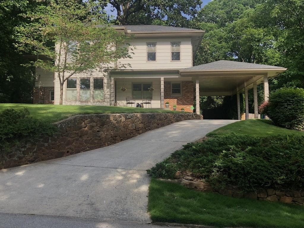 3 bedroom, 3 bathroom, 1,902 sq ft single family residence sold at 2240 Cavanaugh Avenue, Atlanta, GA 30316