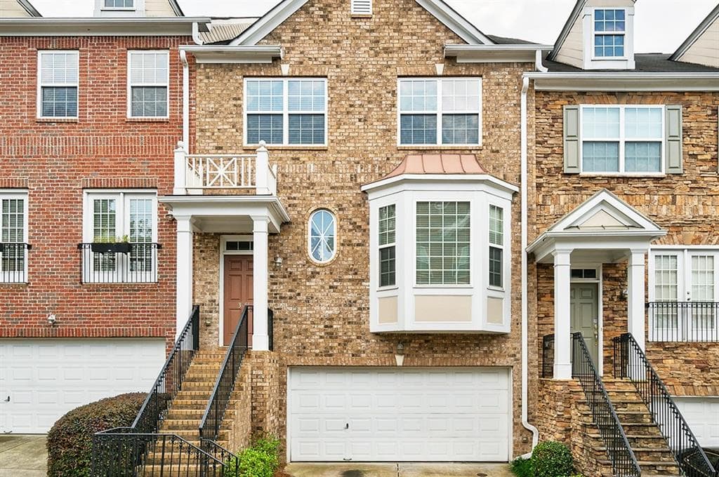 3 bedroom, 4 bathroom, 2,667 sq ft townhouse sold at 3951 Old Atlanta Station Court, Atlanta, GA 30339