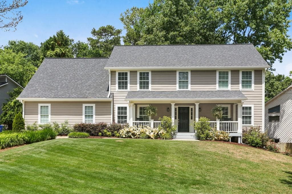 5 bedroom, 4 bathroom, 3,177 sq ft single family residence sold at 4424 Glengary Drive, Atlanta, GA 30342