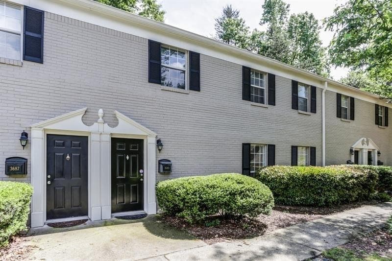 3 bedroom, 3 bathroom, 1,452 sq ft condominium sold at 3685 Essex Avenue, Atlanta, GA 30339
