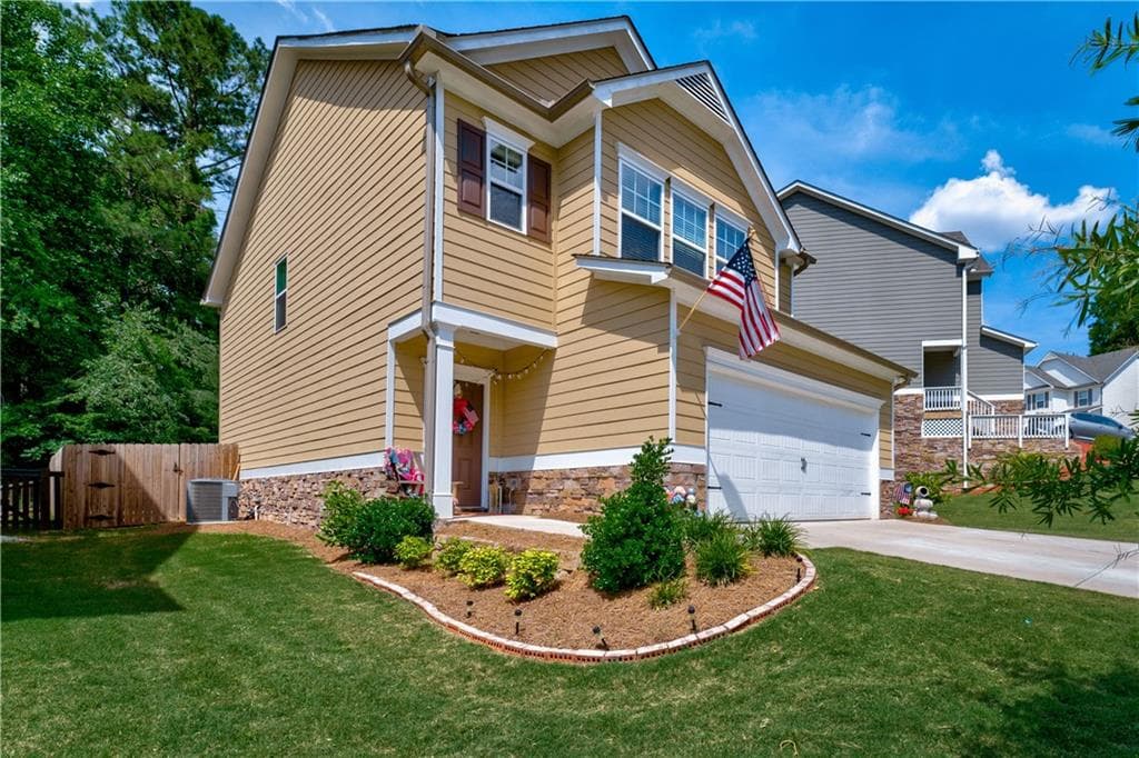 3 bedroom, 3 bathroom, 1,962 sq ft single family residence sold at 631 Royal Crest Court, Canton, GA 30115