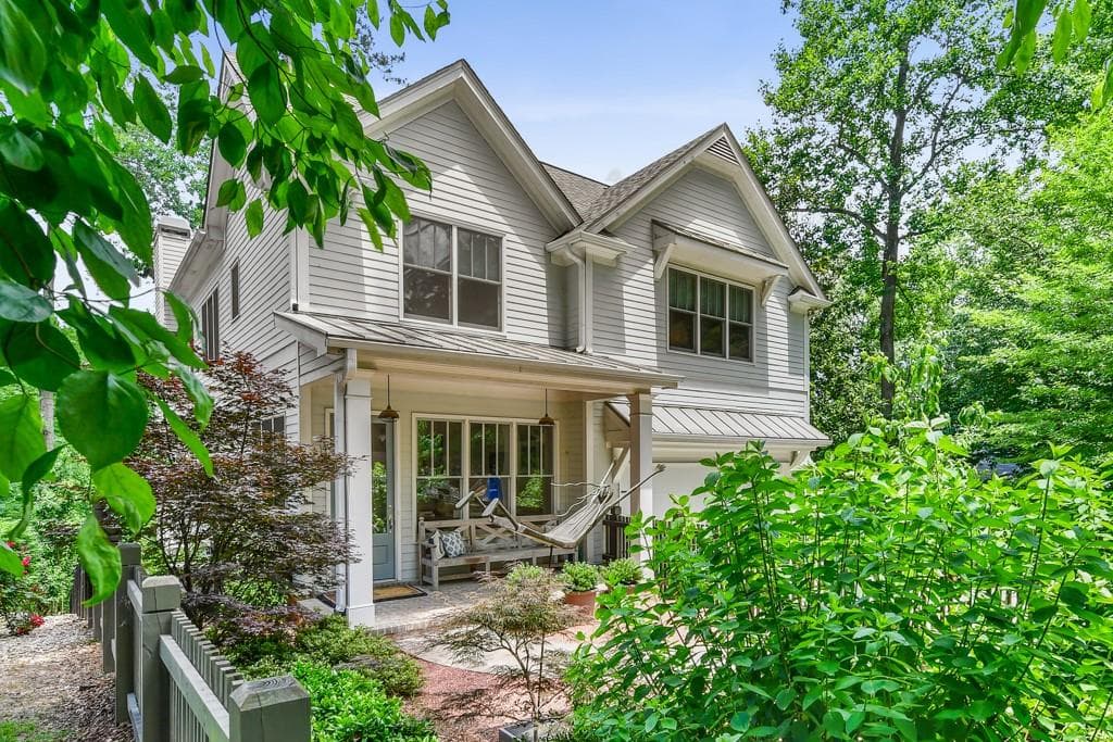 5 bedroom, 4 bathroom, 4,100 sq ft single family residence sold at 477 Overbrook Drive, Atlanta, GA 30318