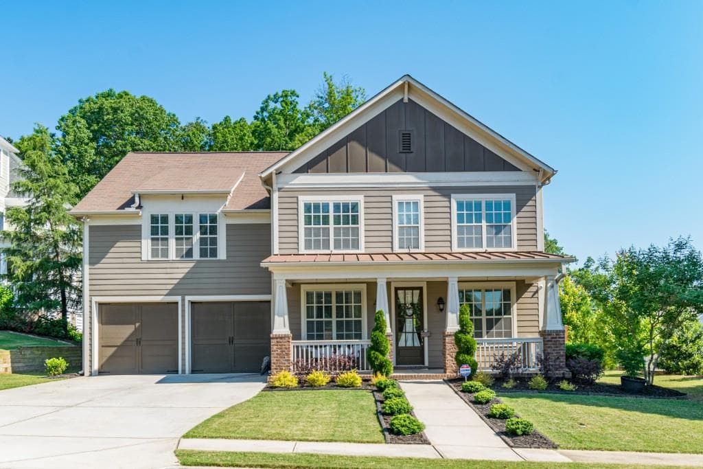 5 bedroom, 4 bathroom, 3,168 sq ft single family residence sold at 7008 Dove Point Lane, Hoschton, GA 30548