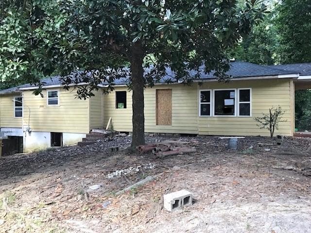 4 bedroom, 3 bathroom, 1,722 sq ft single family residence sold at 2705 BAKER RIDGE Drive, Atlanta, GA 30318