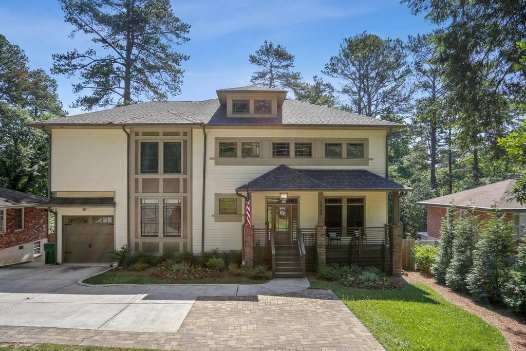 6 bedroom, 5 bathroom, 4,183 sq ft single family residence sold at 1462 N Druid Hills Road, Brookhaven, GA 30319