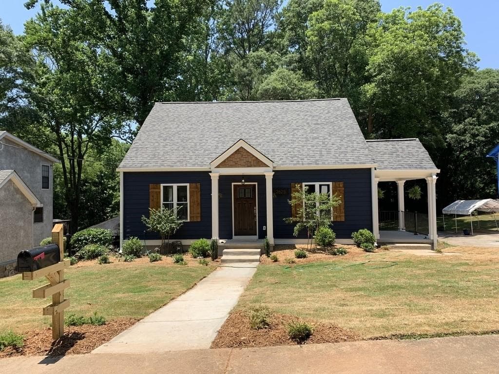4 bedroom, 3 bathroom, 1,800 sq ft single family residence sold at 2625 SEMMES Street, East Point, GA 30344