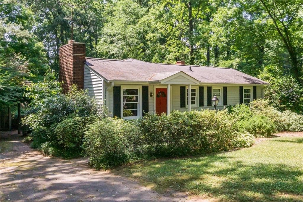 2 bedroom, 1 bathroom, 1,456 sq ft single family residence sold at 109 Spring Drive, Roswell, GA 30075