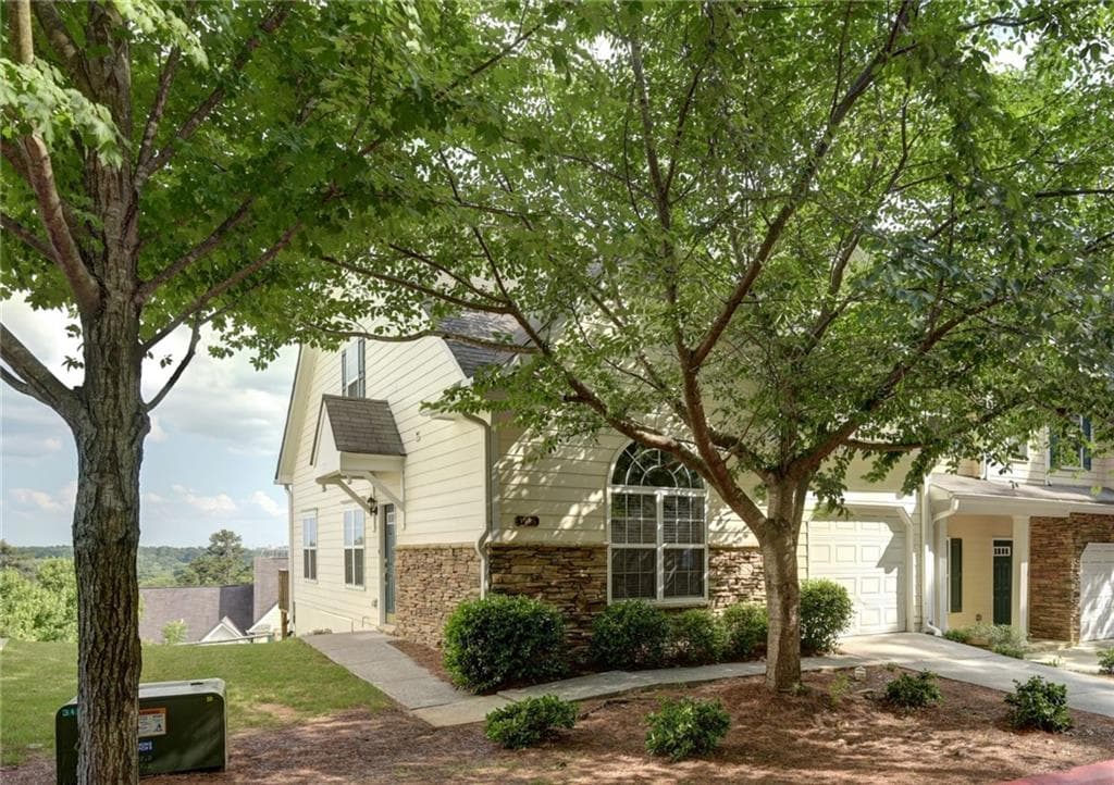 1986 Hoods Fort Circle, Kennesaw, GA 30144 — most recent listing photo