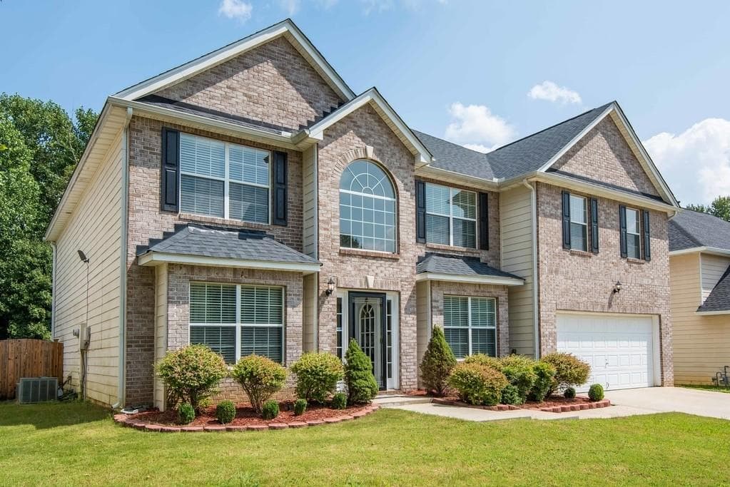 2884 Chilhowee Drive Drive, Atlanta, GA 30331 — most recent listing photo
