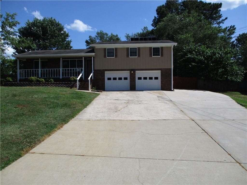 3 bedroom, 2 bathroom, 1,653 sq ft single family residence sold at 3028 Leesburg Trail, Woodstock, GA 30189
