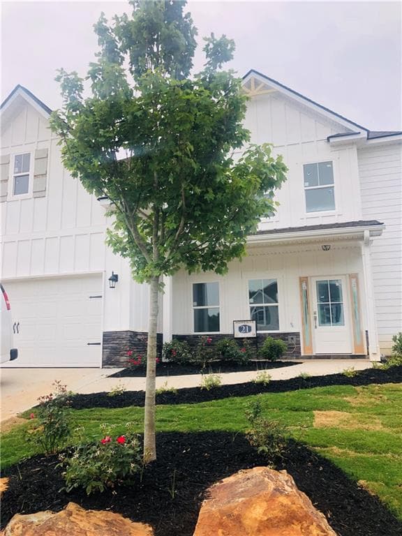5 bedroom, 3 bathroom, 2,540 sq ft single family residence sold at 2623 Chase Ridge, Kennesaw, GA 30144