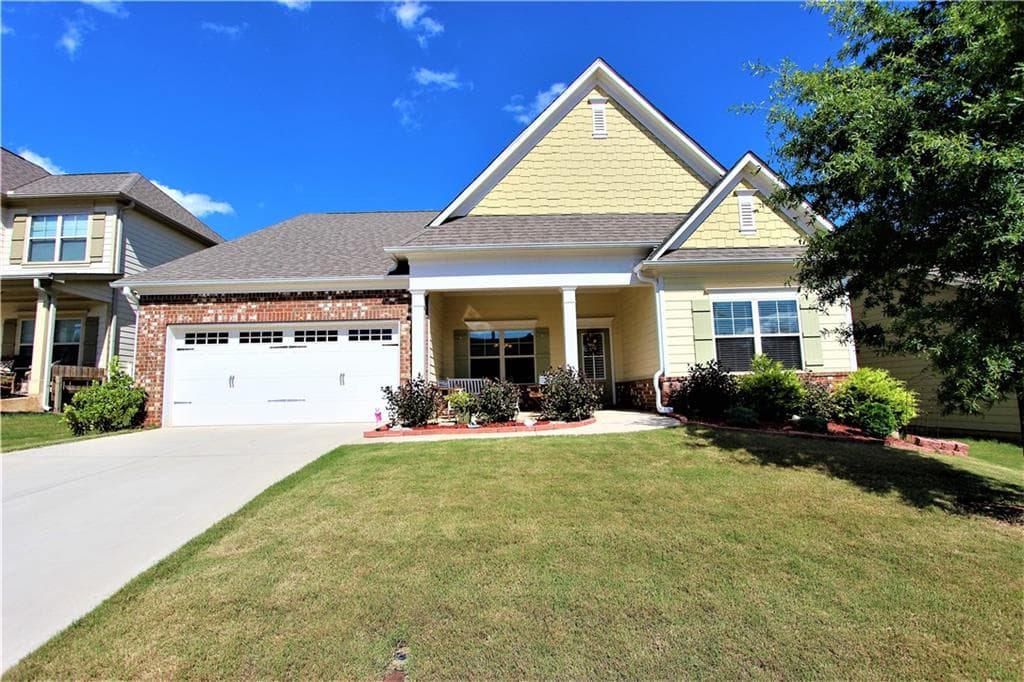 3 bedroom, 3 bathroom, 2,136 sq ft single family residence sold at 4531 Hidden Creek Drive, Gainesville, GA 30504
